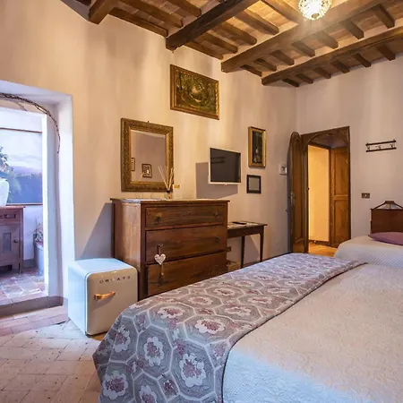 Guesthouse Da Idolina Dal 1946 Montalcino Exterior photo
